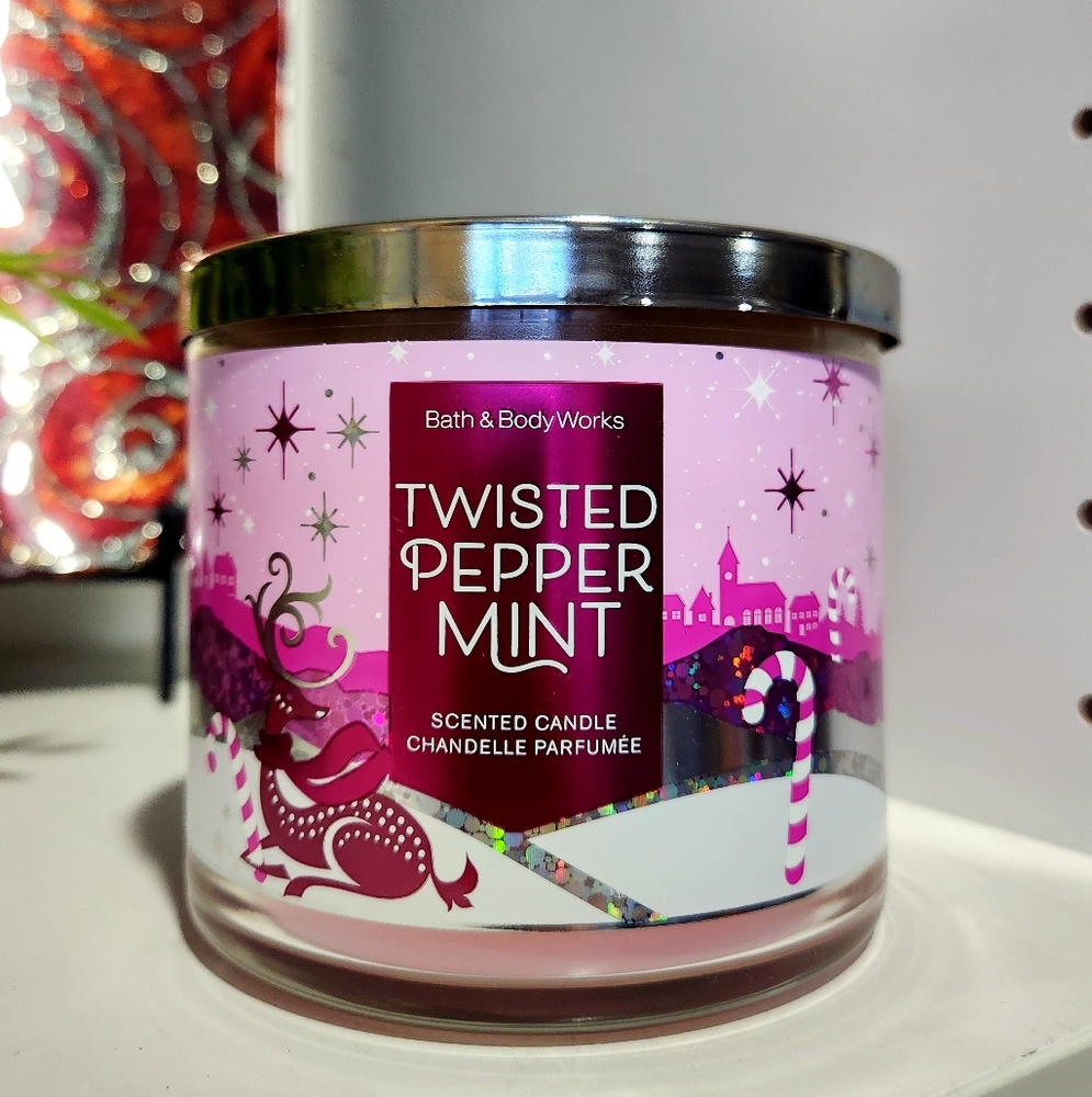 Twisted Peppermint  3 Wick Candle by Bath and Body Works RARE DISCONTINUED